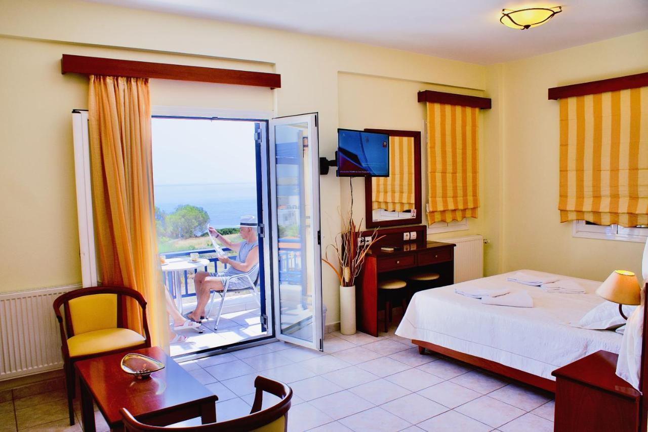 Venardos Hotel Agia Pelagia  Exteriér fotografie