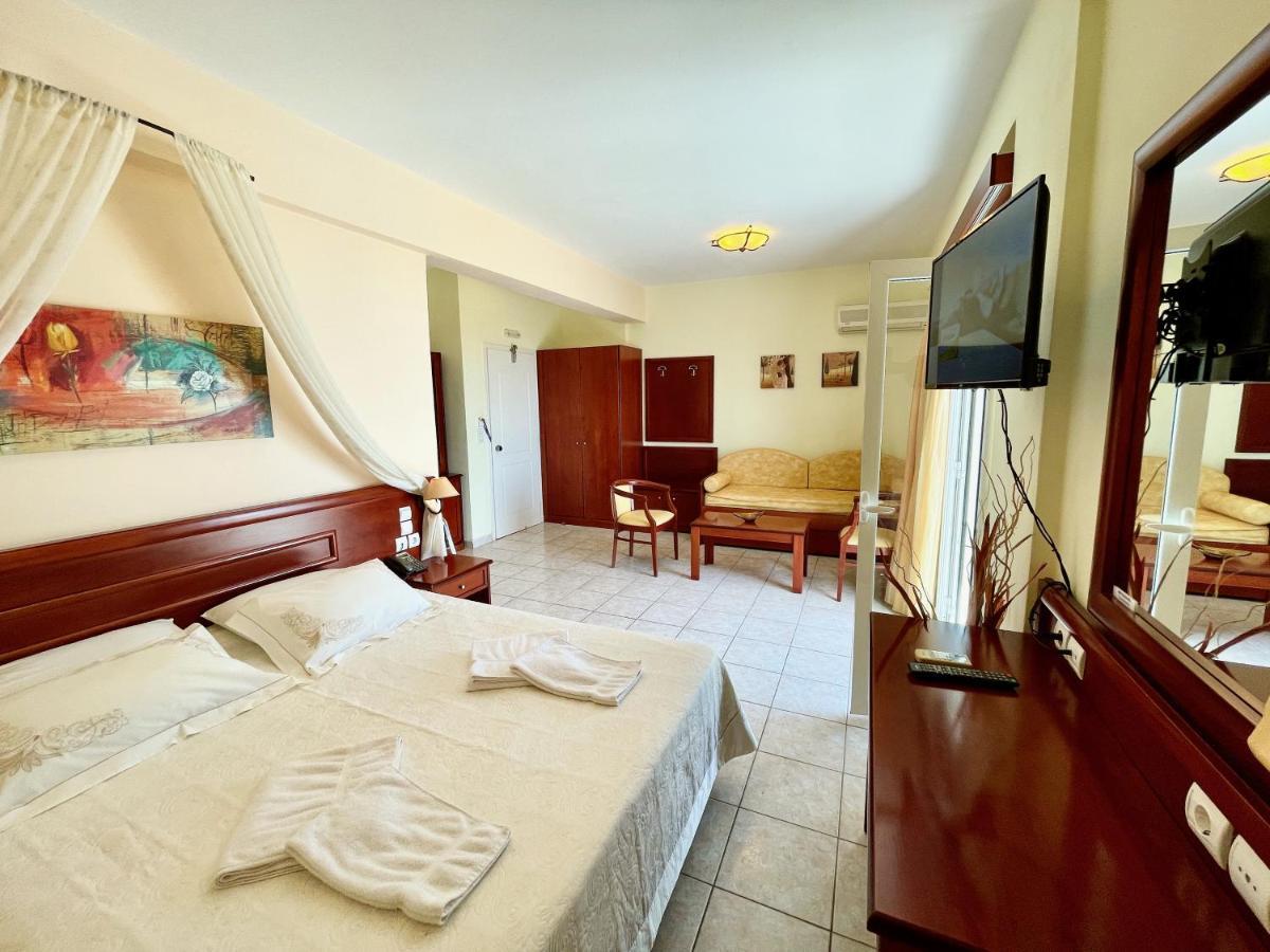 Venardos Hotel Agia Pelagia  Exteriér fotografie