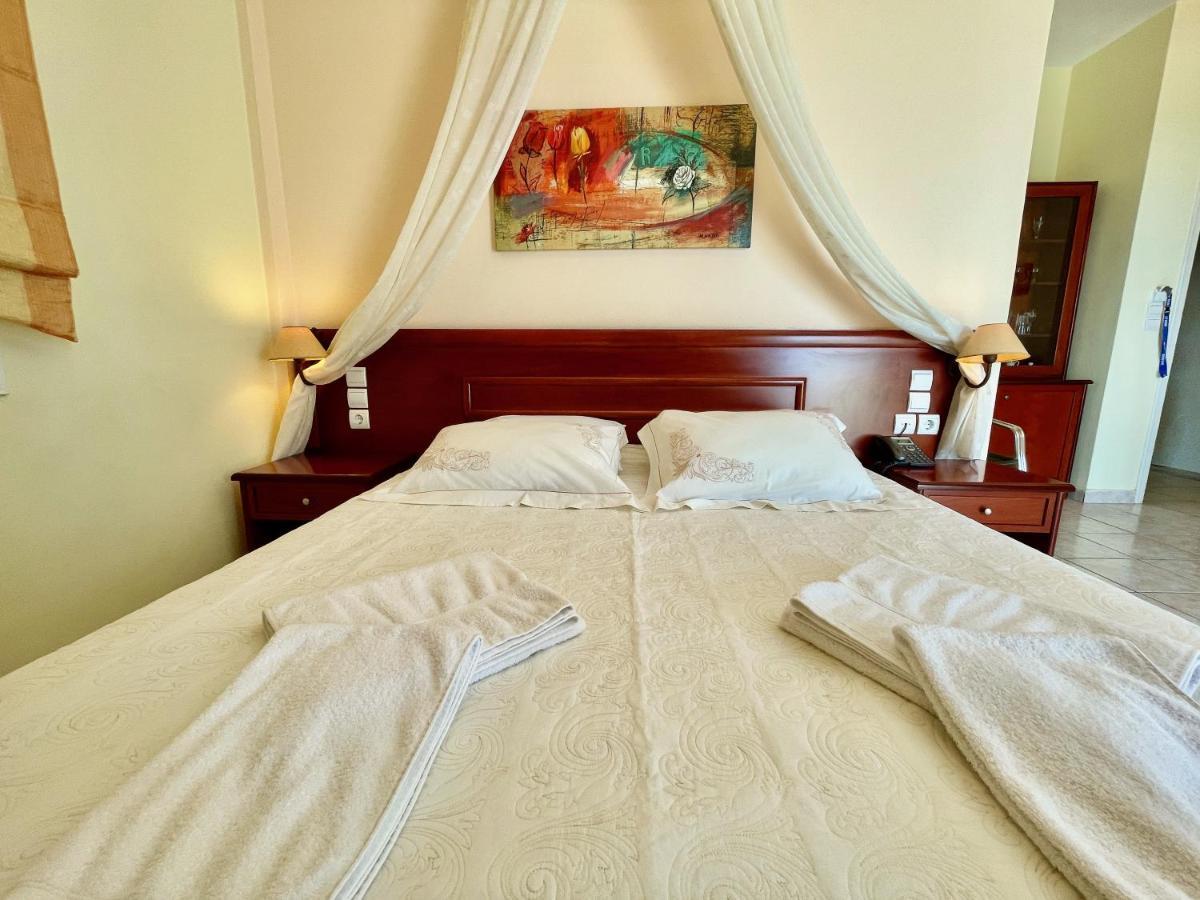Venardos Hotel Agia Pelagia  Exteriér fotografie