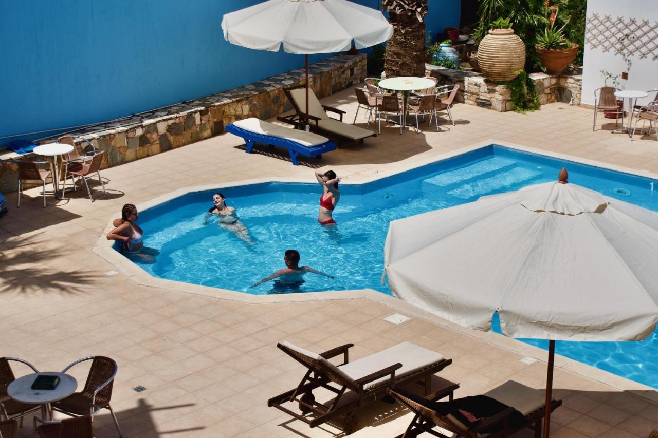 Venardos Hotel Agia Pelagia  Exteriér fotografie