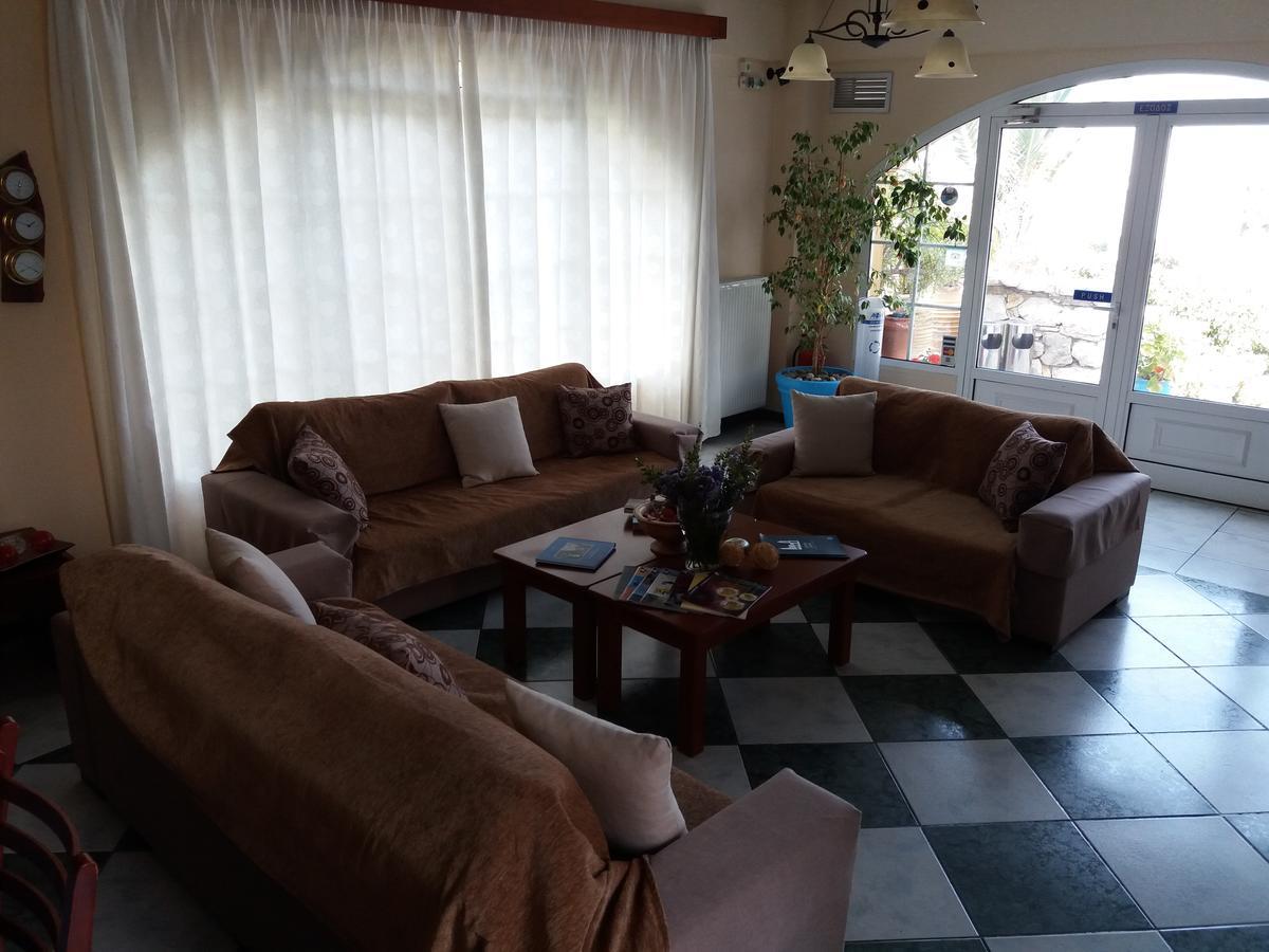 Venardos Hotel Agia Pelagia  Exteriér fotografie